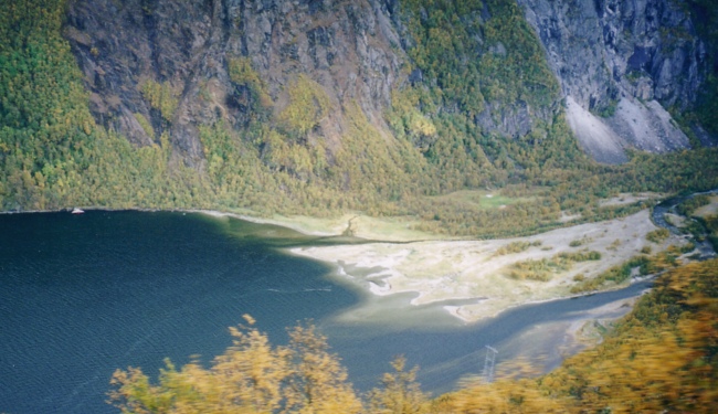 kleines Delta am Fjordende bzw. Fjordanfang - wie man's nimmt